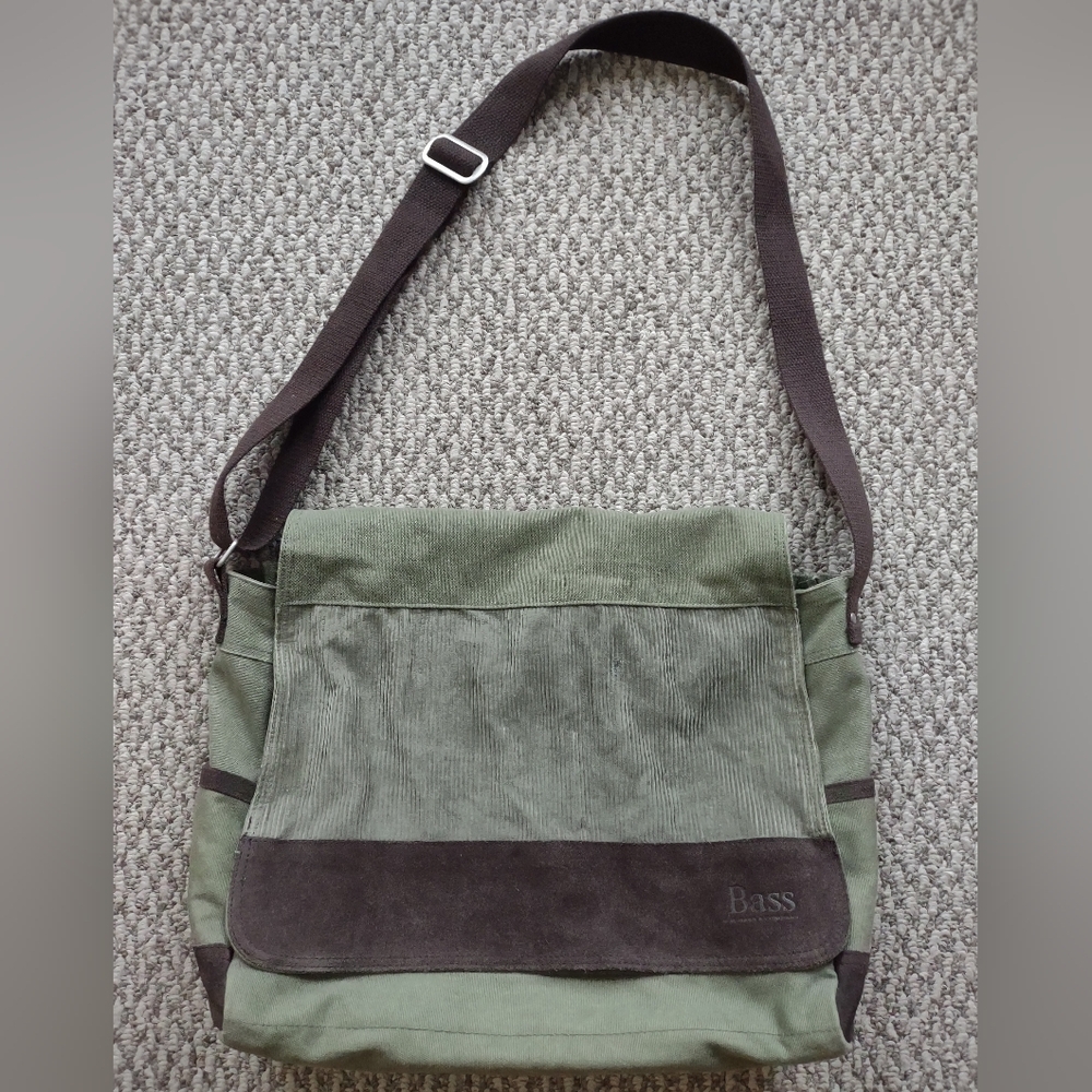 BASS & CO CORDUROY SUEDE CANVAS MESSENGER CROSSBODY BAG 14" X 11" LARGE STURDY